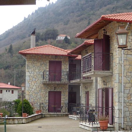 Alonaki Guesthouse Plátanos Exterior photo